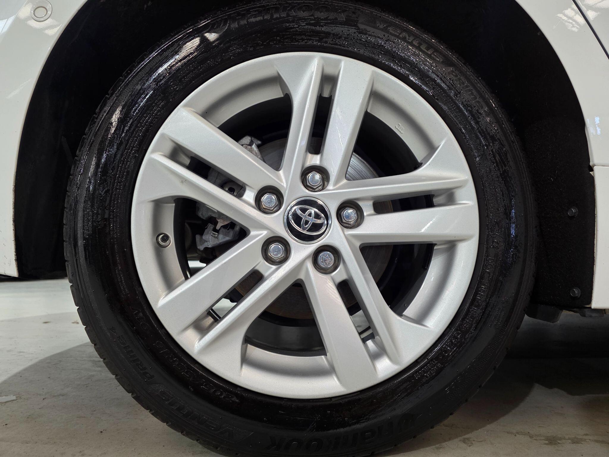 Toyota Corolla view 27