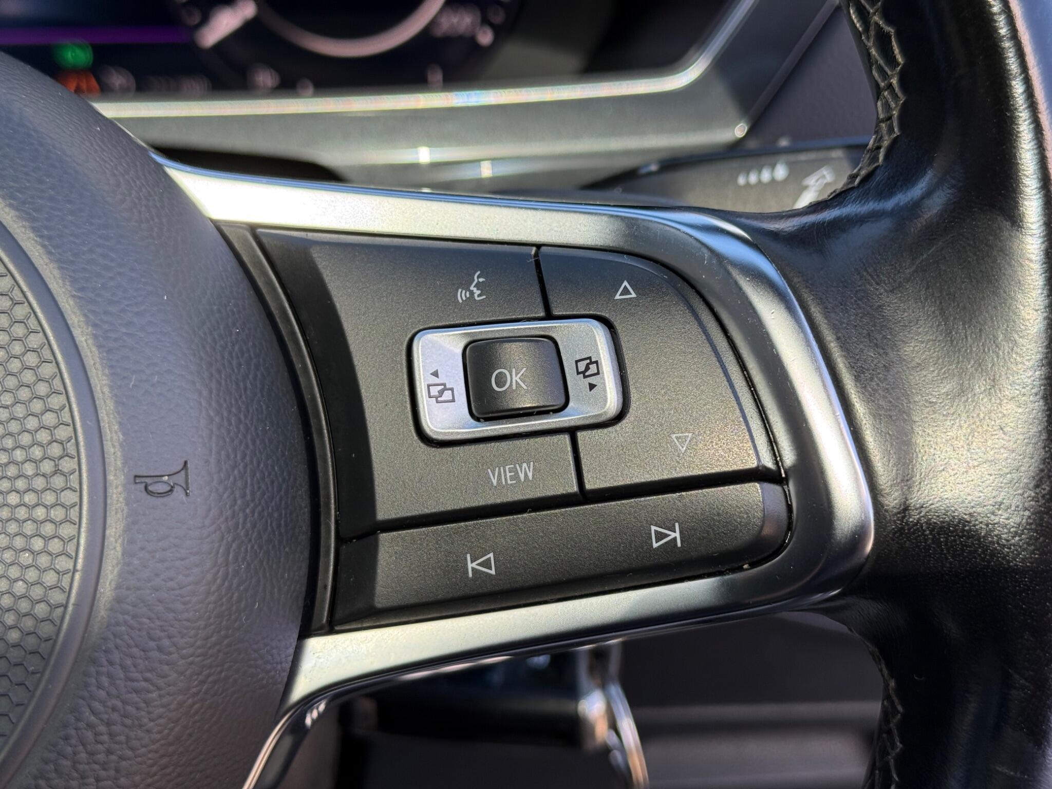 Volkswagen Tiguan view 22