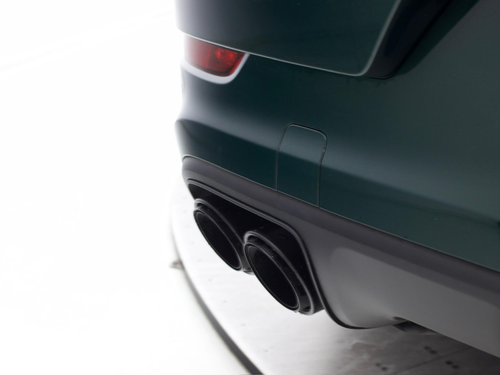 Porsche Cayenne view 22