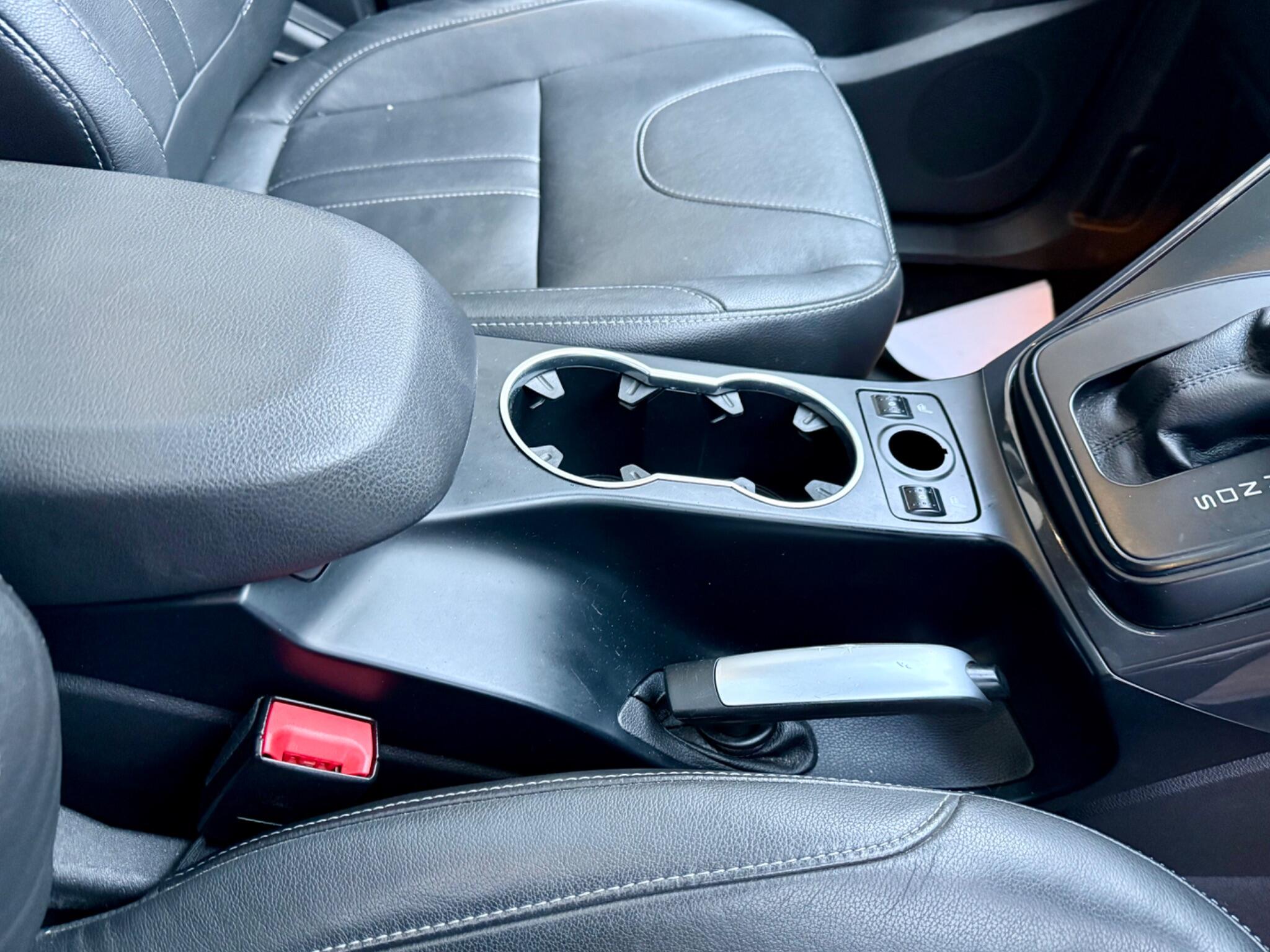2013 Ford Kuga image 14