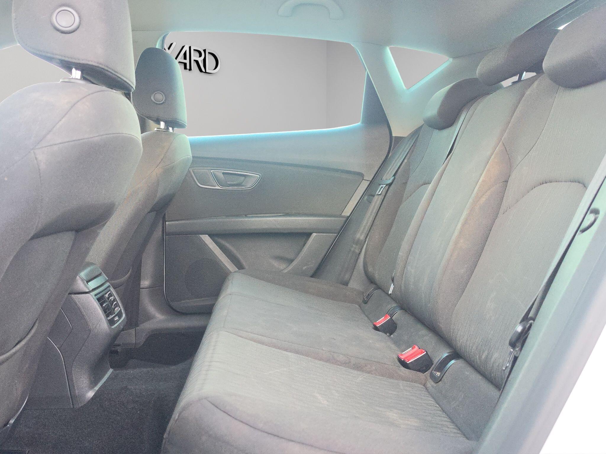 Seat Leon Leon view 10