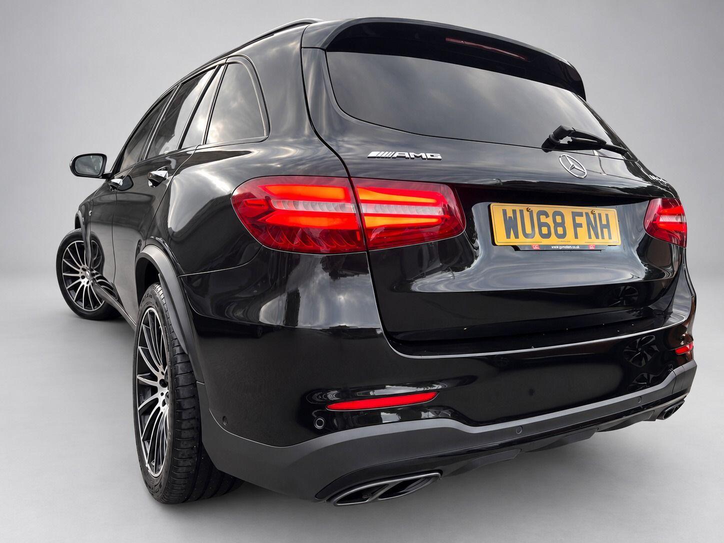 Mercedes-Benz GLC view 17