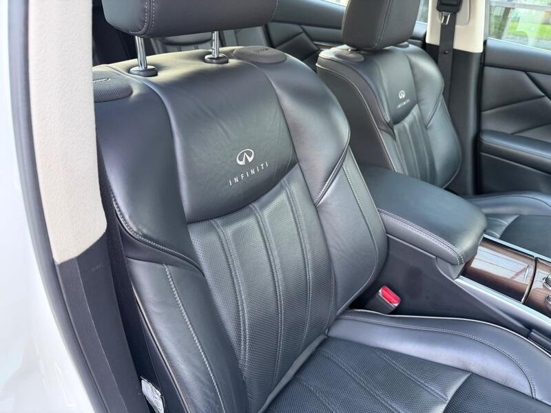 2012 Infiniti M 3.5 35h V6 GT Premium Auto Euro 5 (s/s) 4dr • 7,481 miles image 53