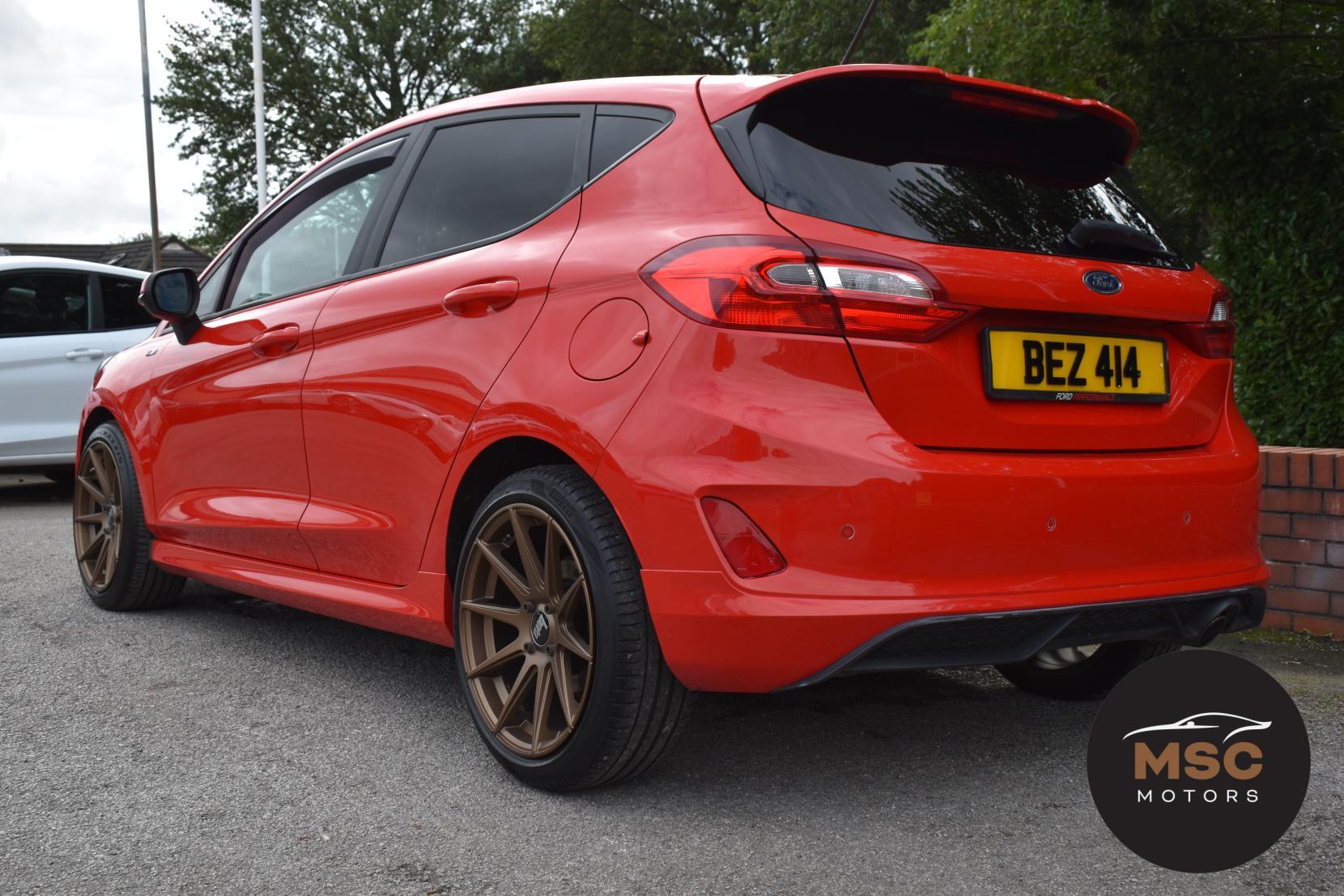 Ford Fiesta view 14