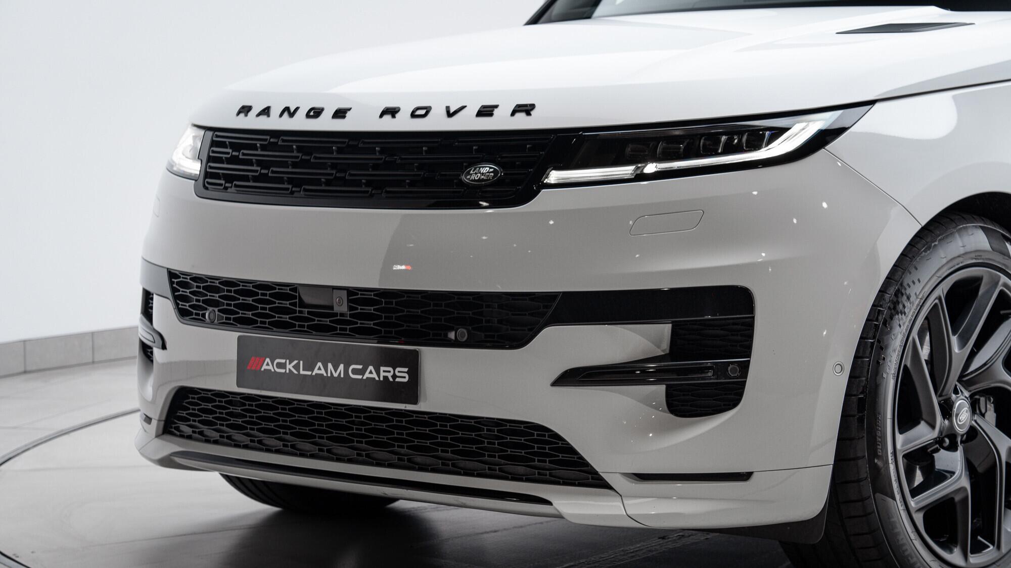 Land Rover Range Rover Sport view 10