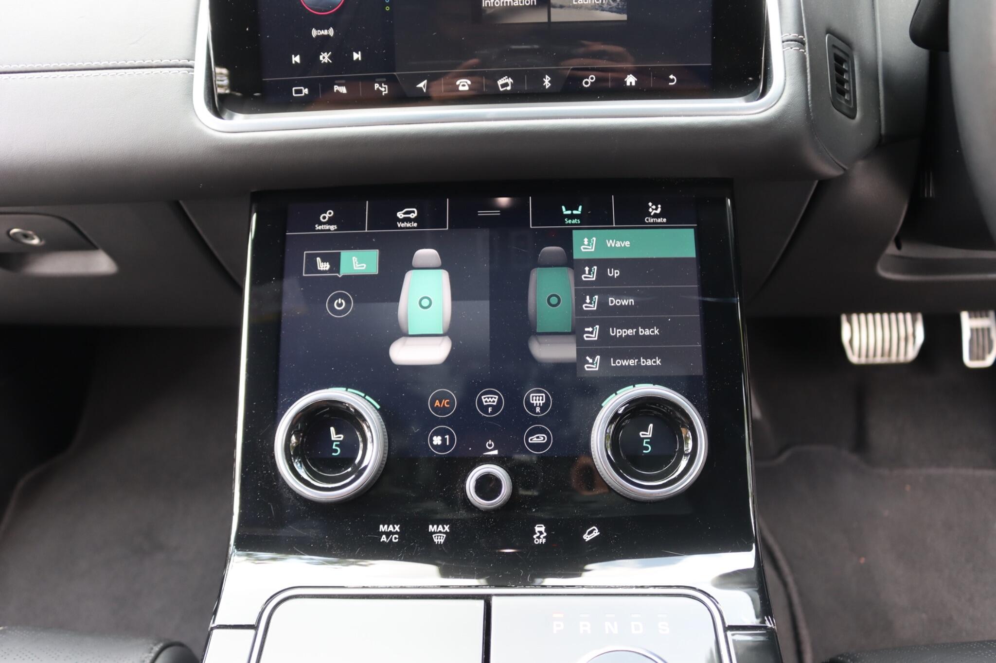Land Rover Range Rover Velar view 79