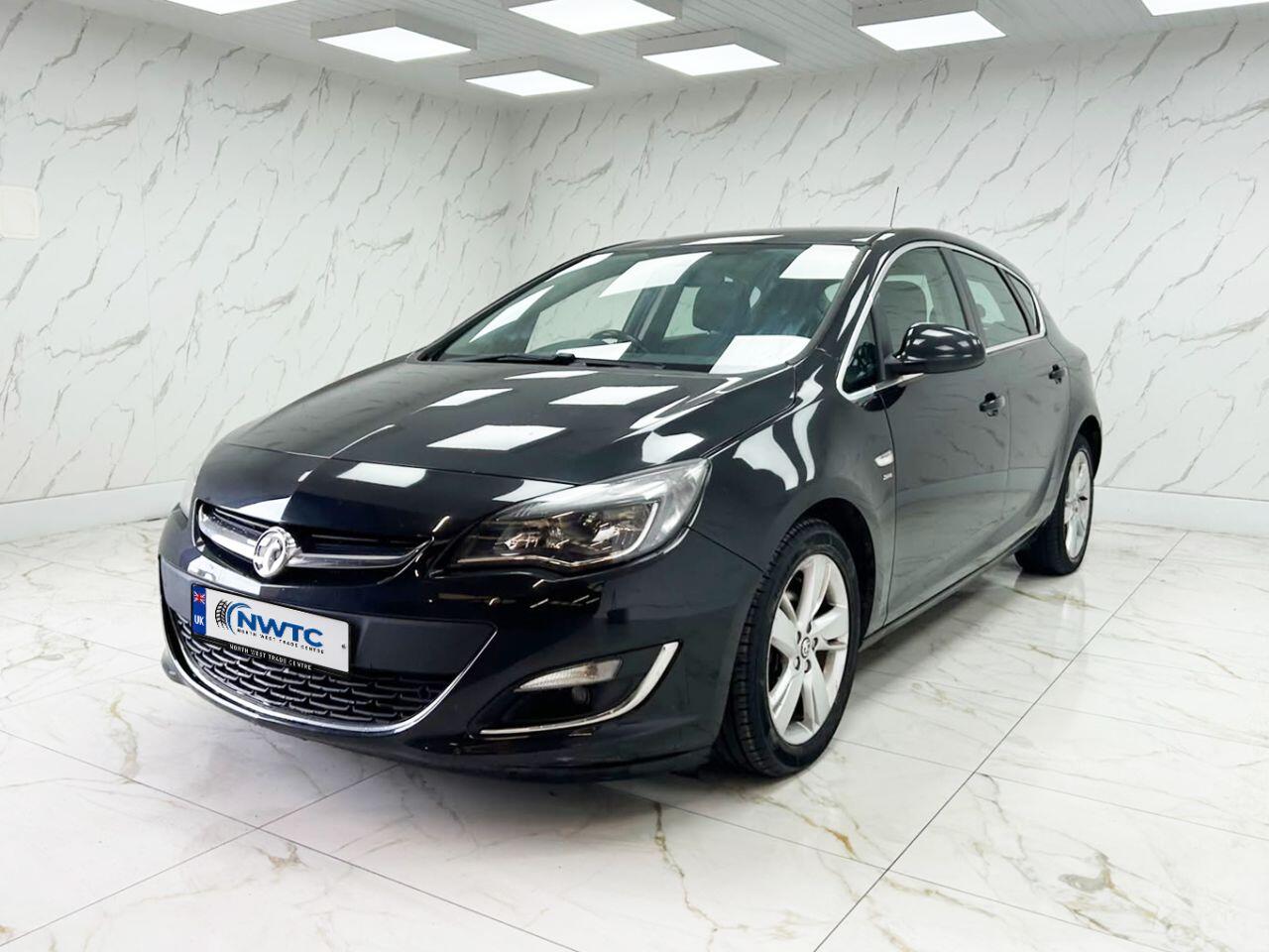 Vauxhall Astra view 6
