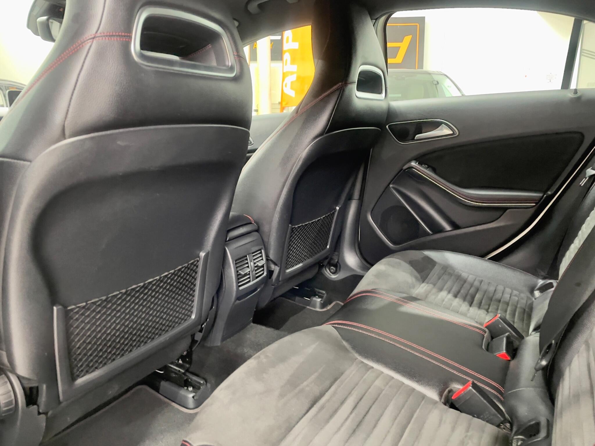 Mercedes-Benz A-Class view 41