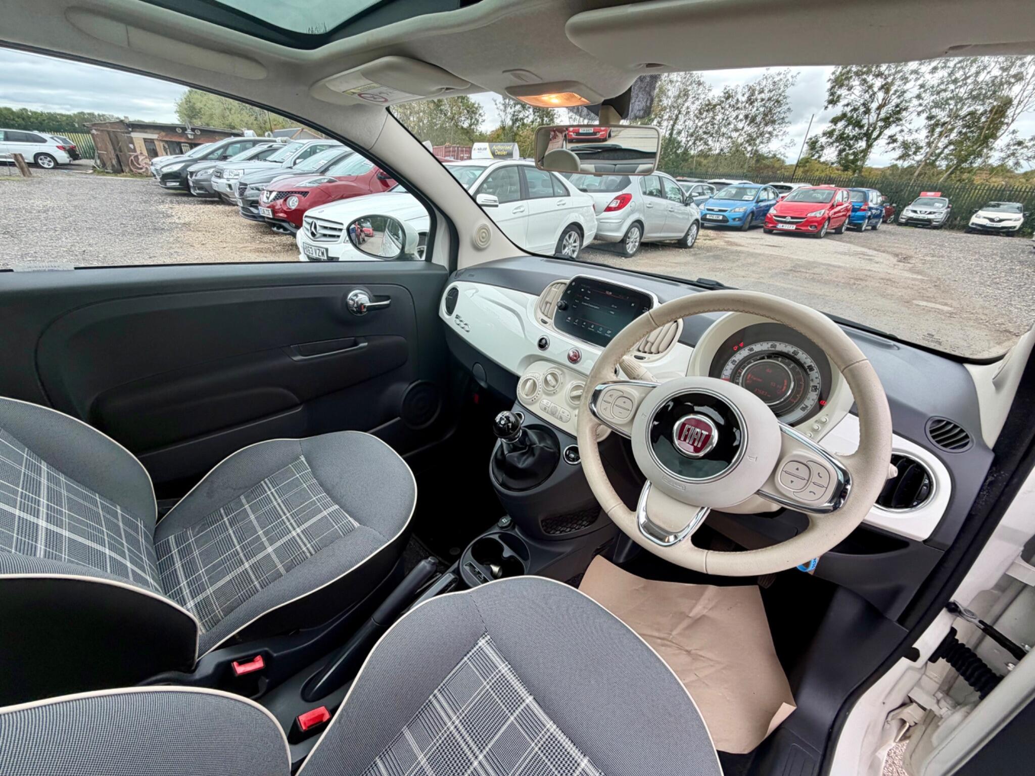 Fiat 500 view 23