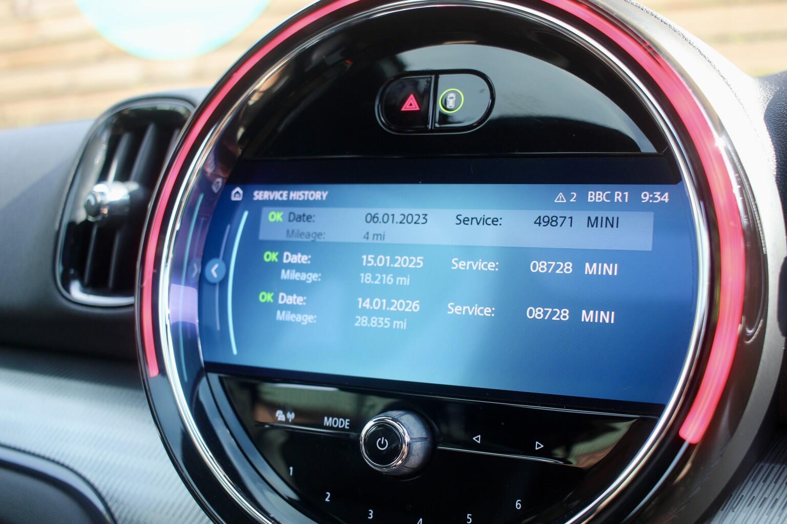 Mini Countryman view 19