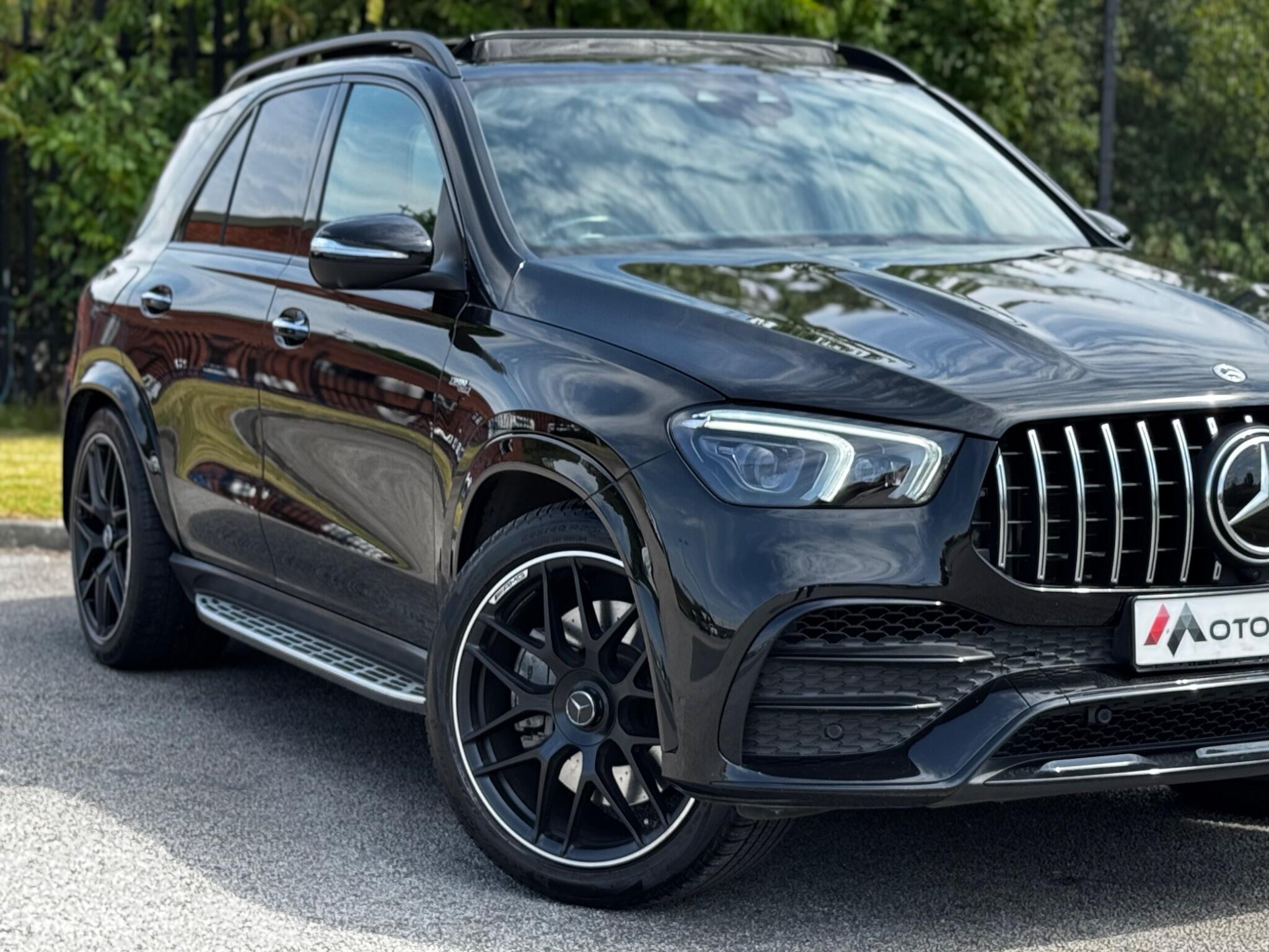 Mercedes-Benz Gle view 5