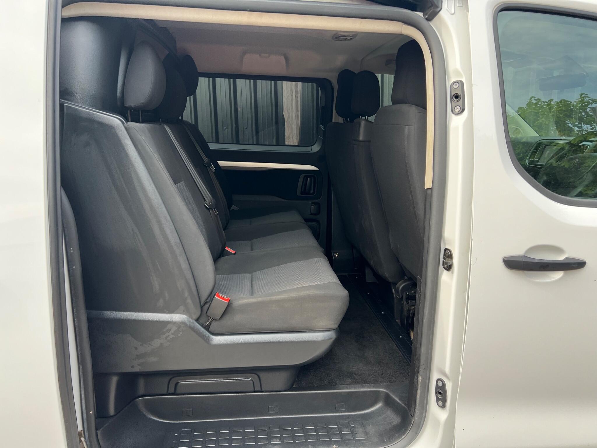 Peugeot Expert view 20