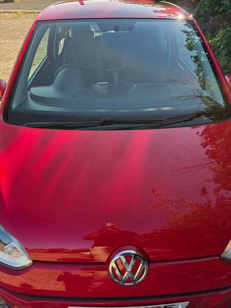 Volkswagen Up! view 17