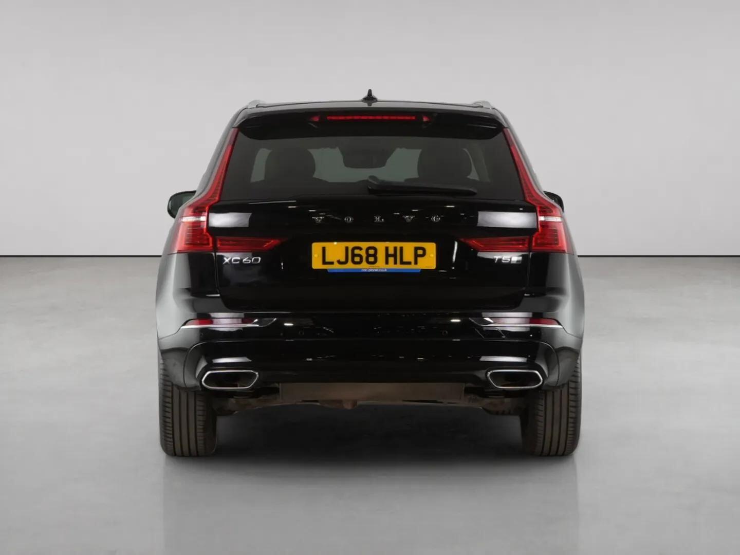 Volvo XC60 view 7