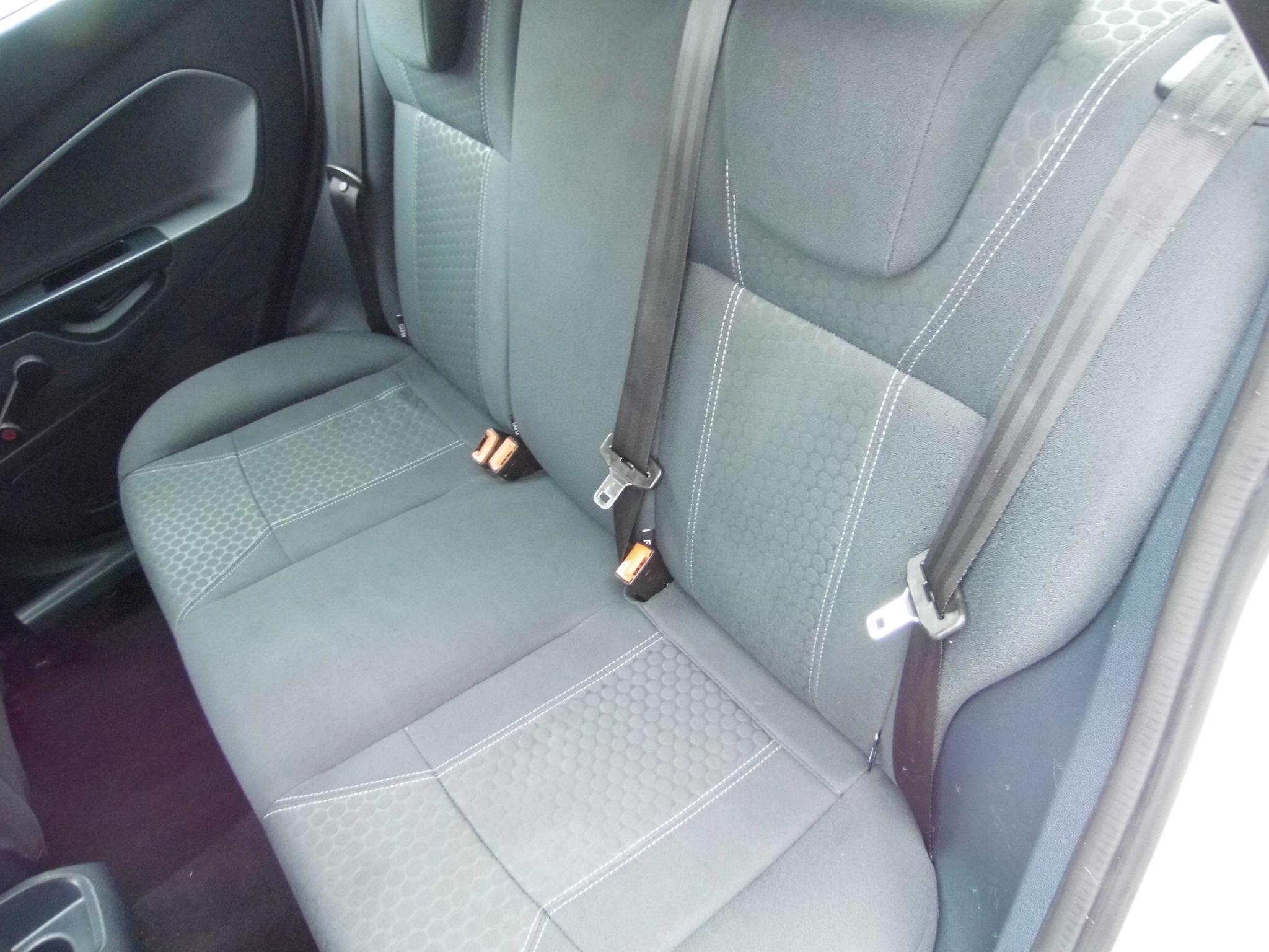 Ford Fiesta view 19