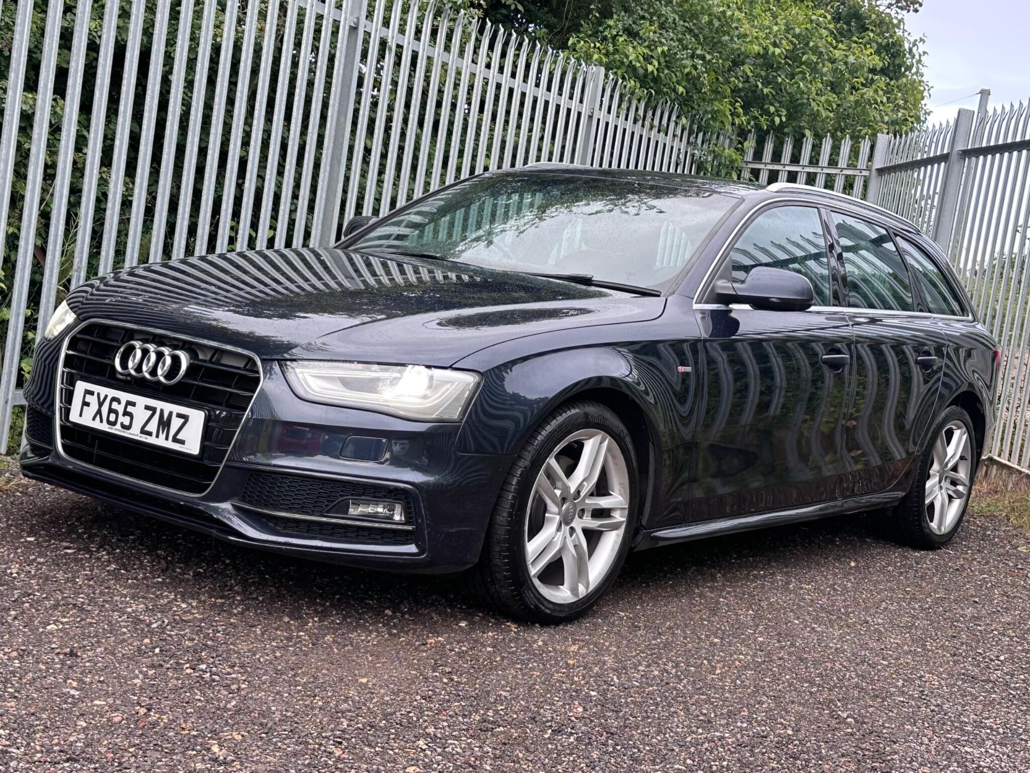 2015 Audi A4 Avant image 3