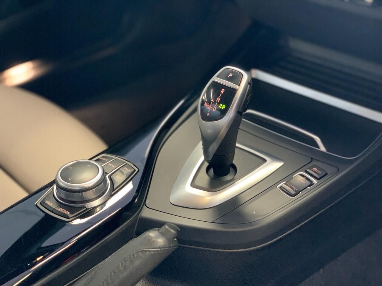 BMW 1 Series view 37