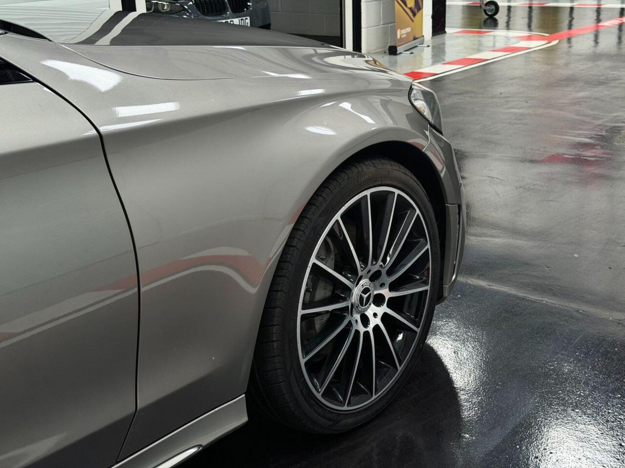 Mercedes-Benz C Class view 23