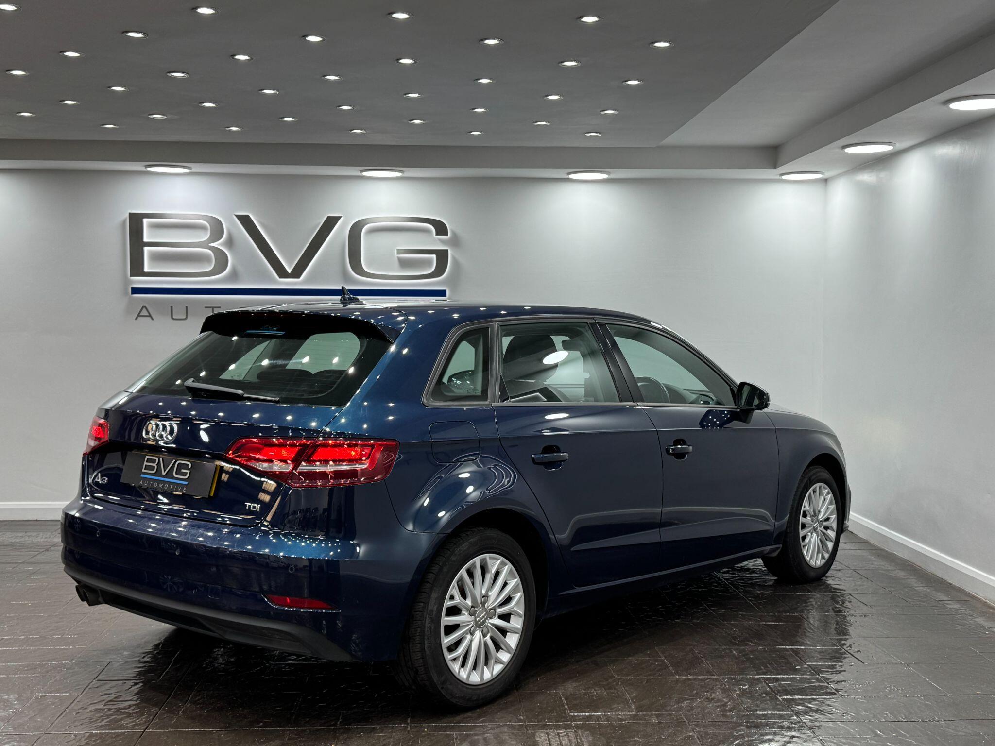 Audi A3 view 9