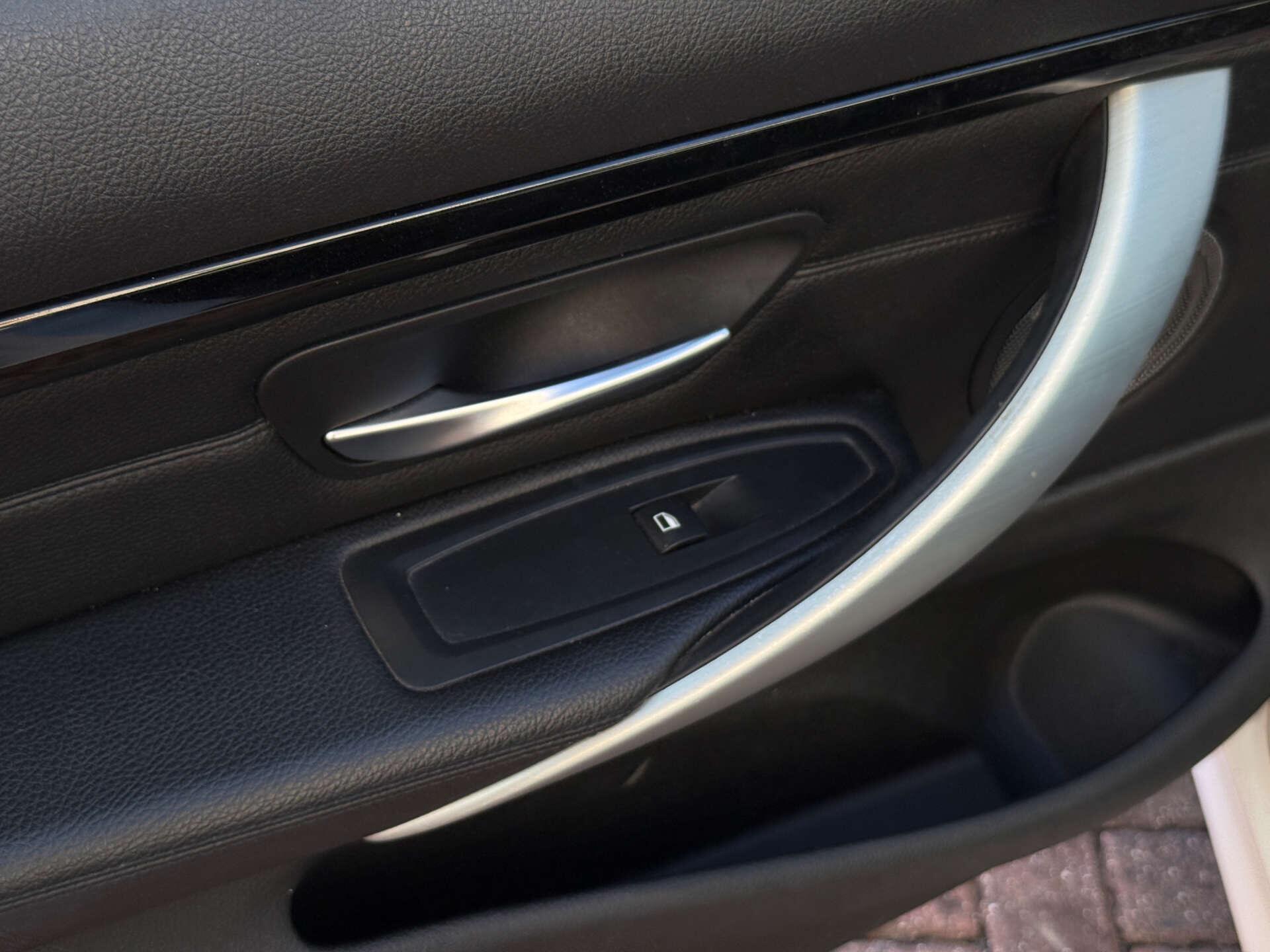 BMW 4 Series view 29