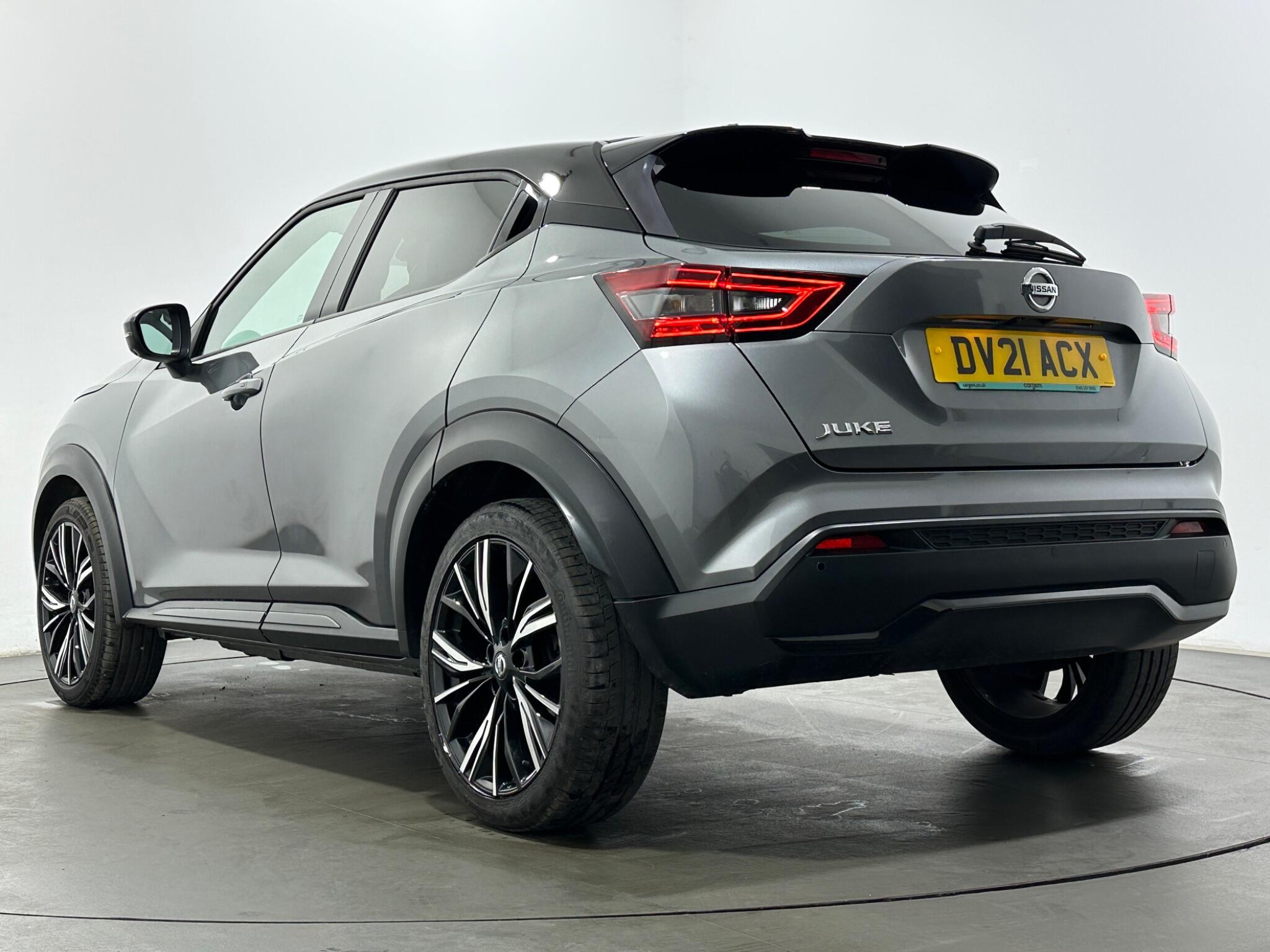 Nissan Juke view 45