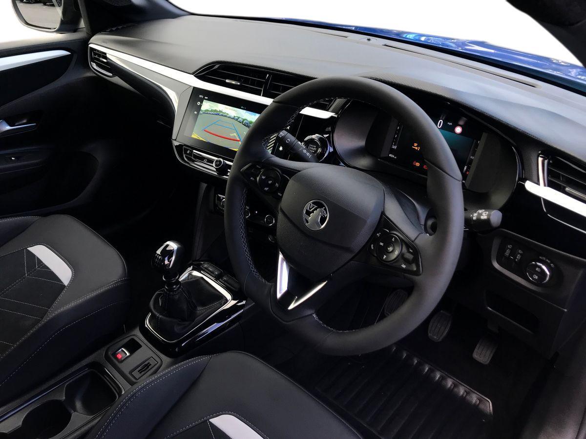Vauxhall Corsa view 3