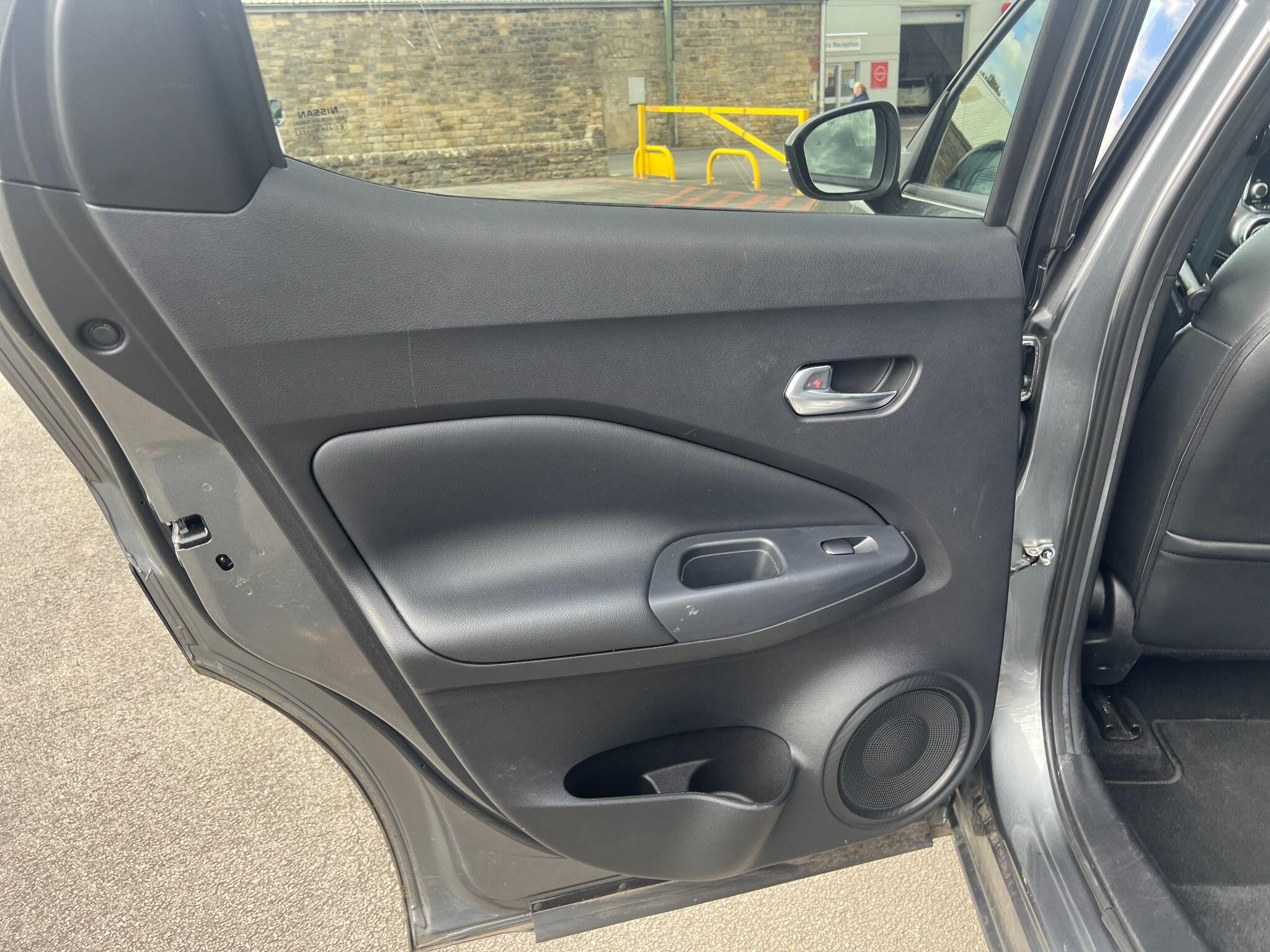 Nissan Juke view 33