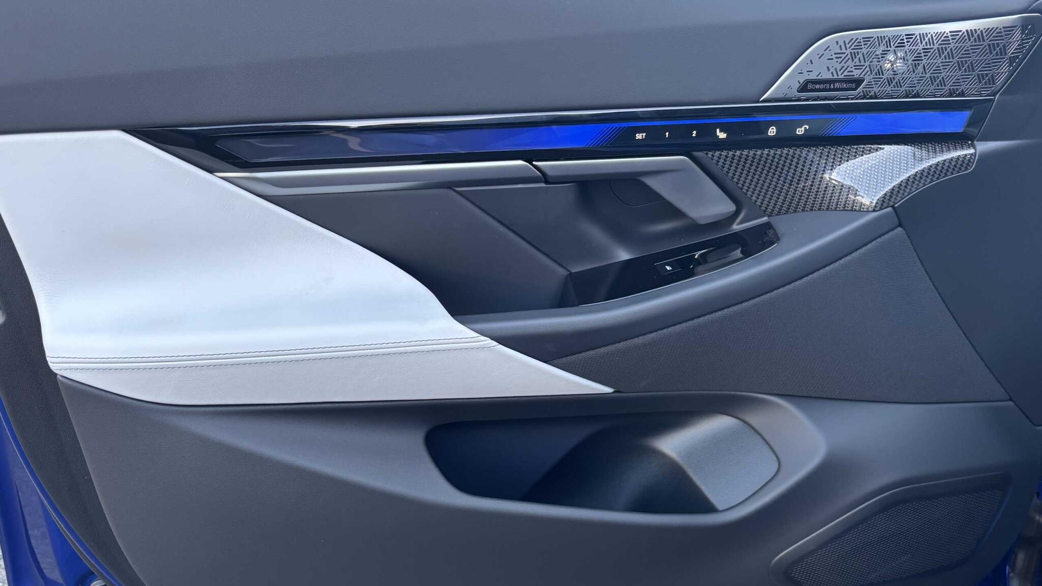 BMW M5 view 23