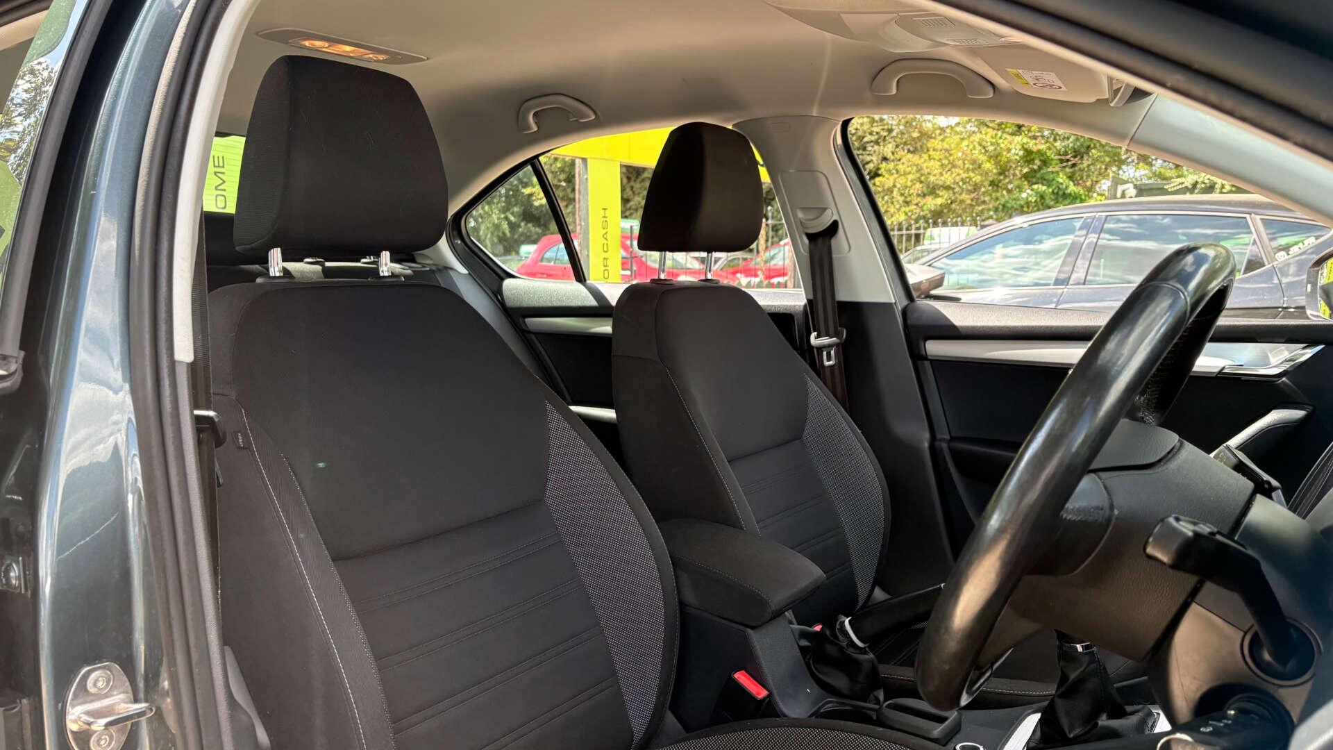 Skoda Octavia view 8