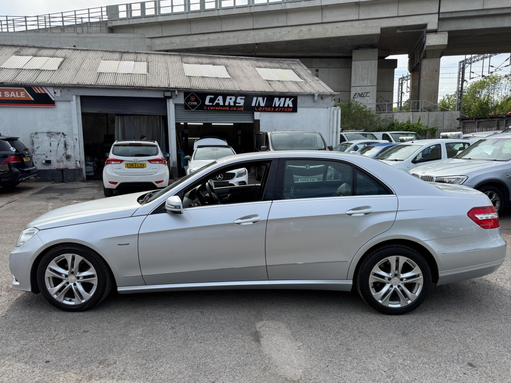 Mercedes-Benz E Class - Image 11