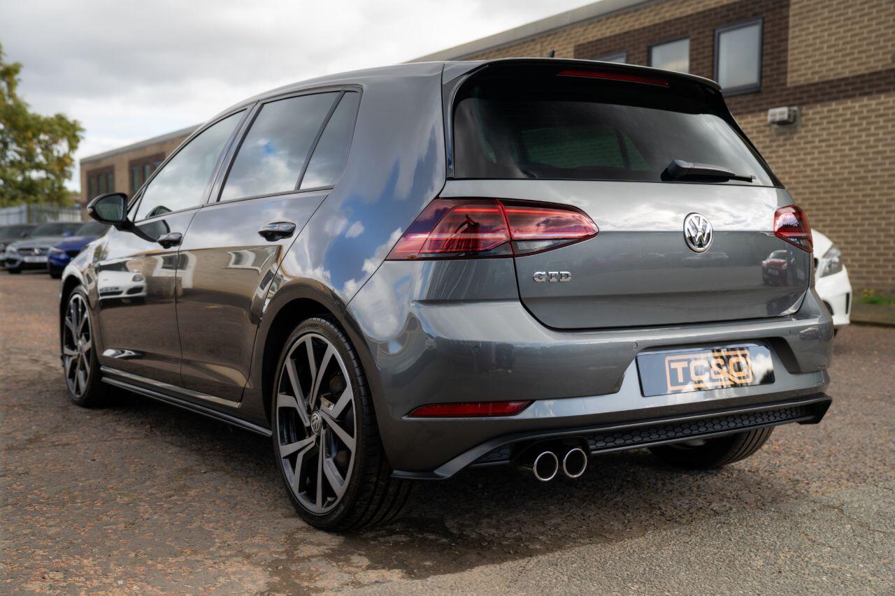 Volkswagen Golf view 16
