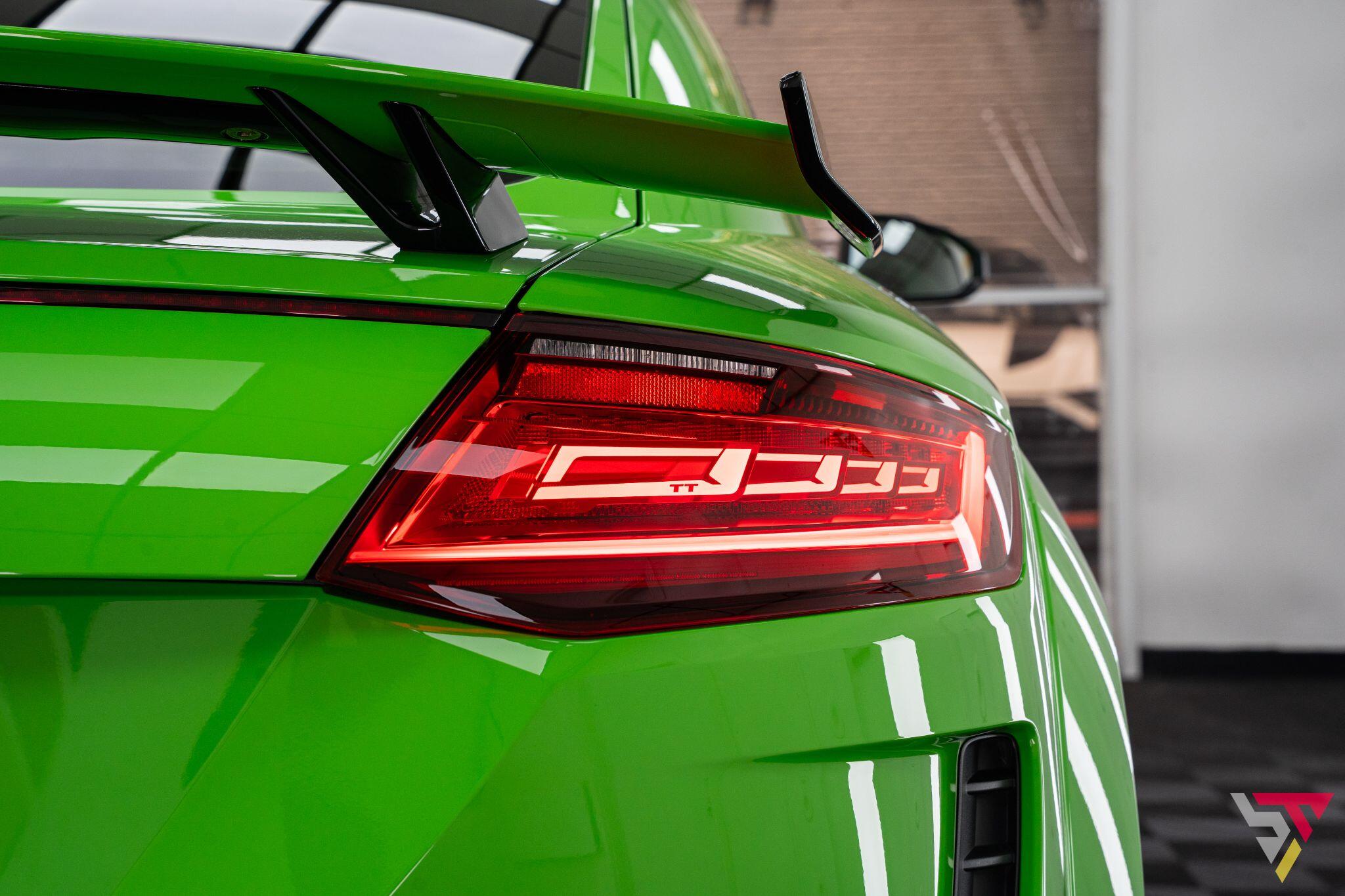 Audi TT RS view 32