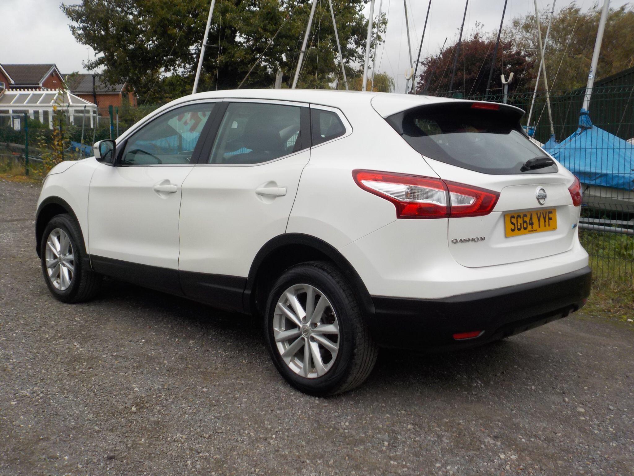 Nissan Qashqai 1.5 dCi Acenta 2WD Euro 5 (s/s) 5dr