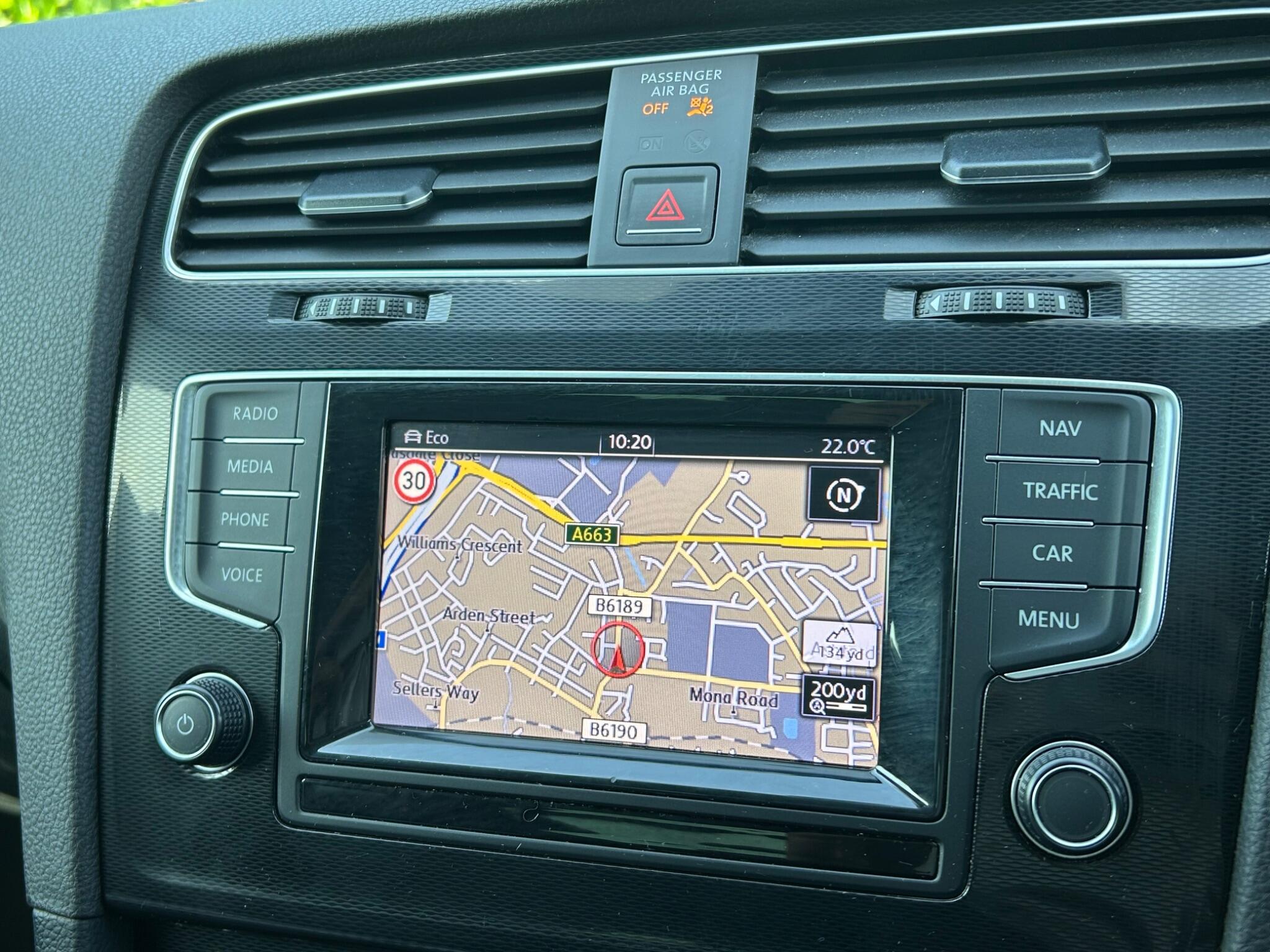 Volkswagen Golf view 43