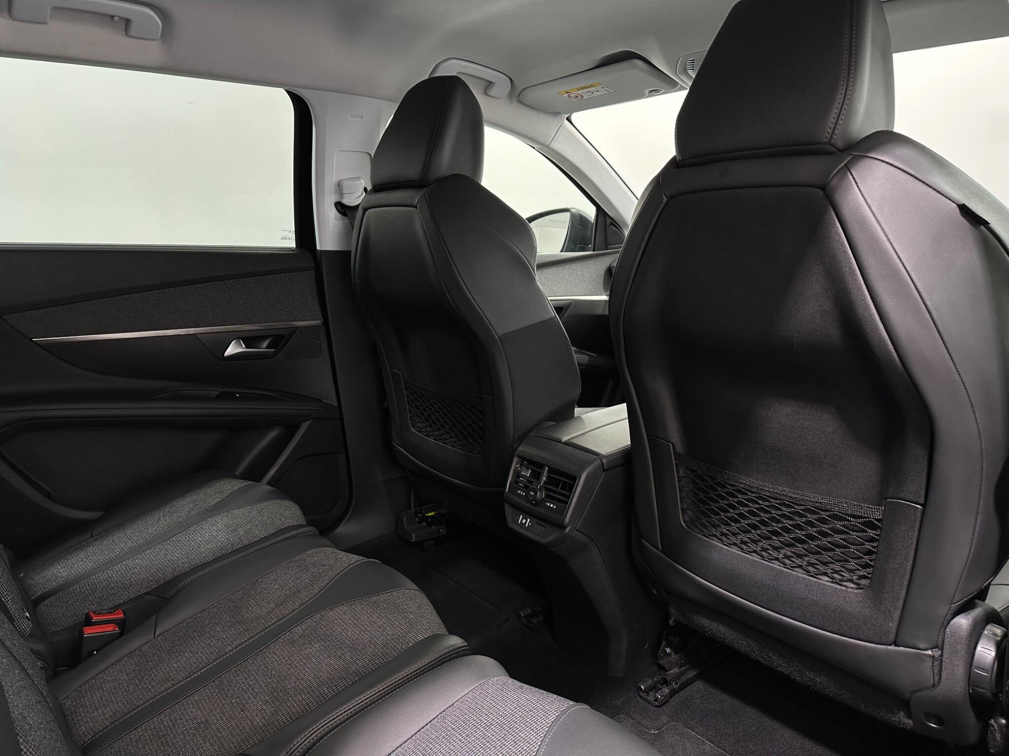 Peugeot 5008 view 39