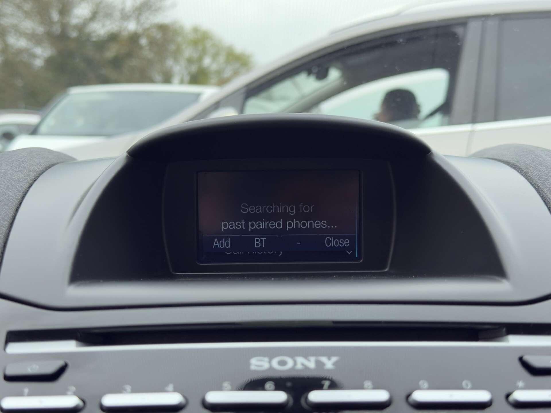 Ford Fiesta view 24