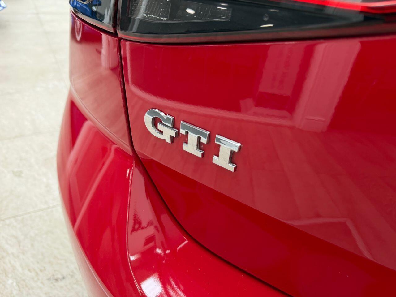 Volkswagen Golf view 25