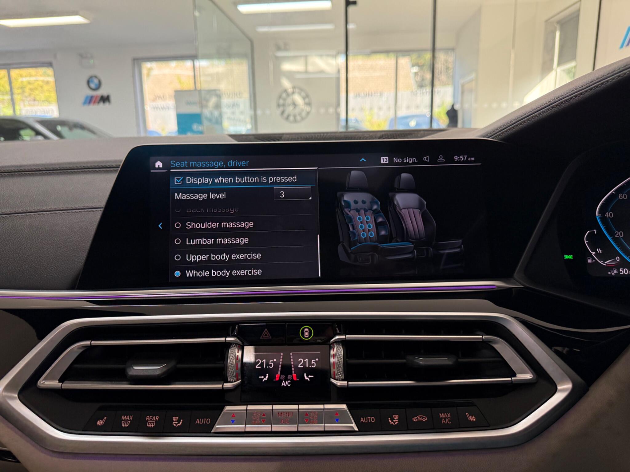BMW X5 view 16
