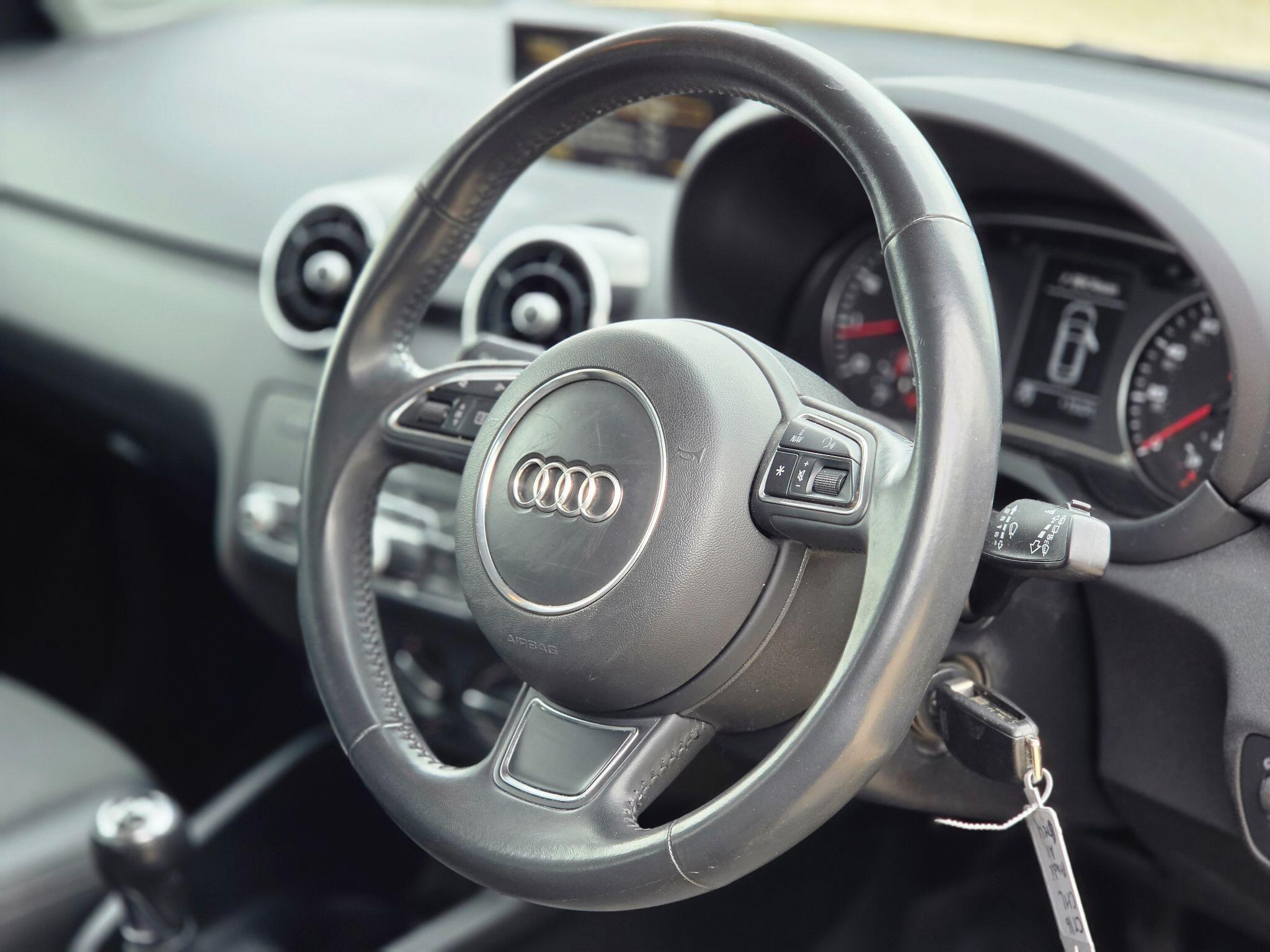 Audi A1 view 11