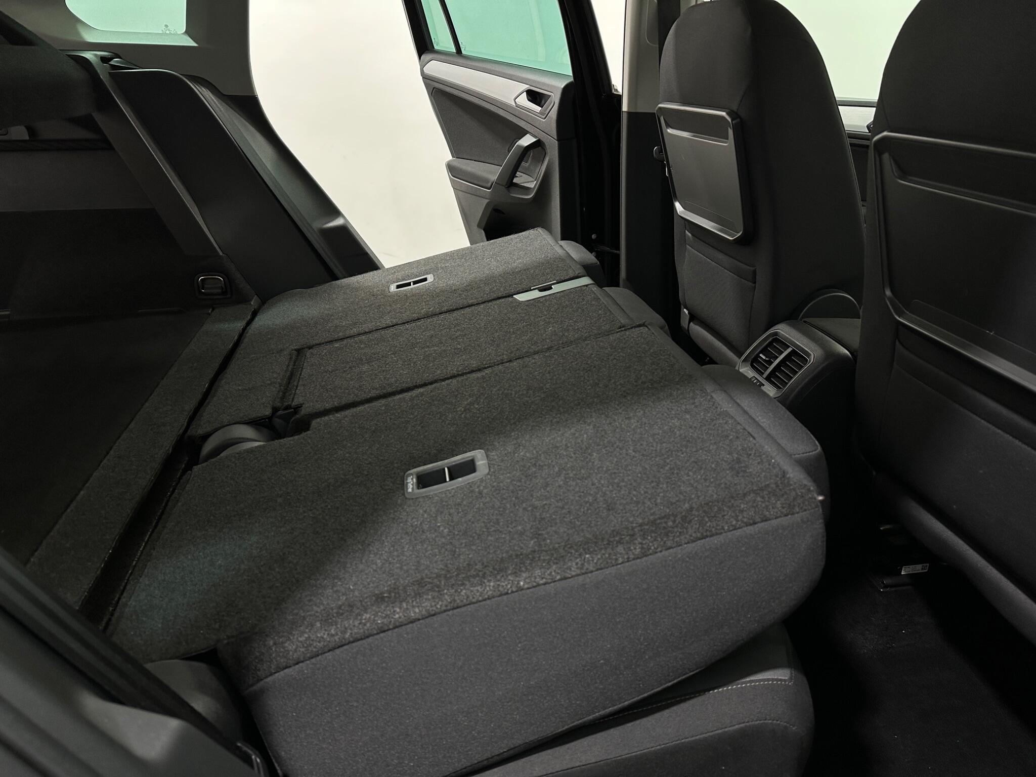 Volkswagen Tiguan view 46