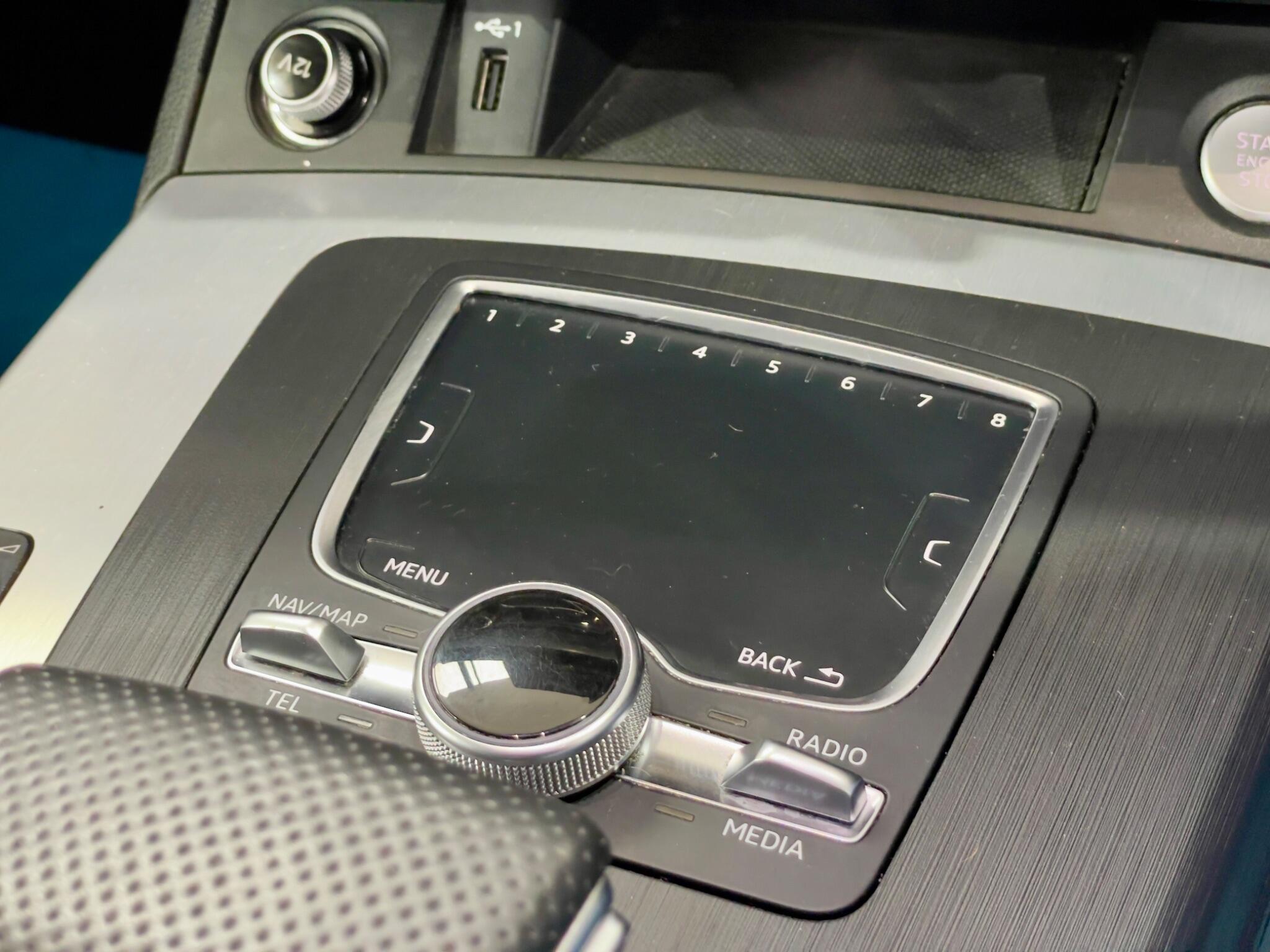 Audi Q5 view 66