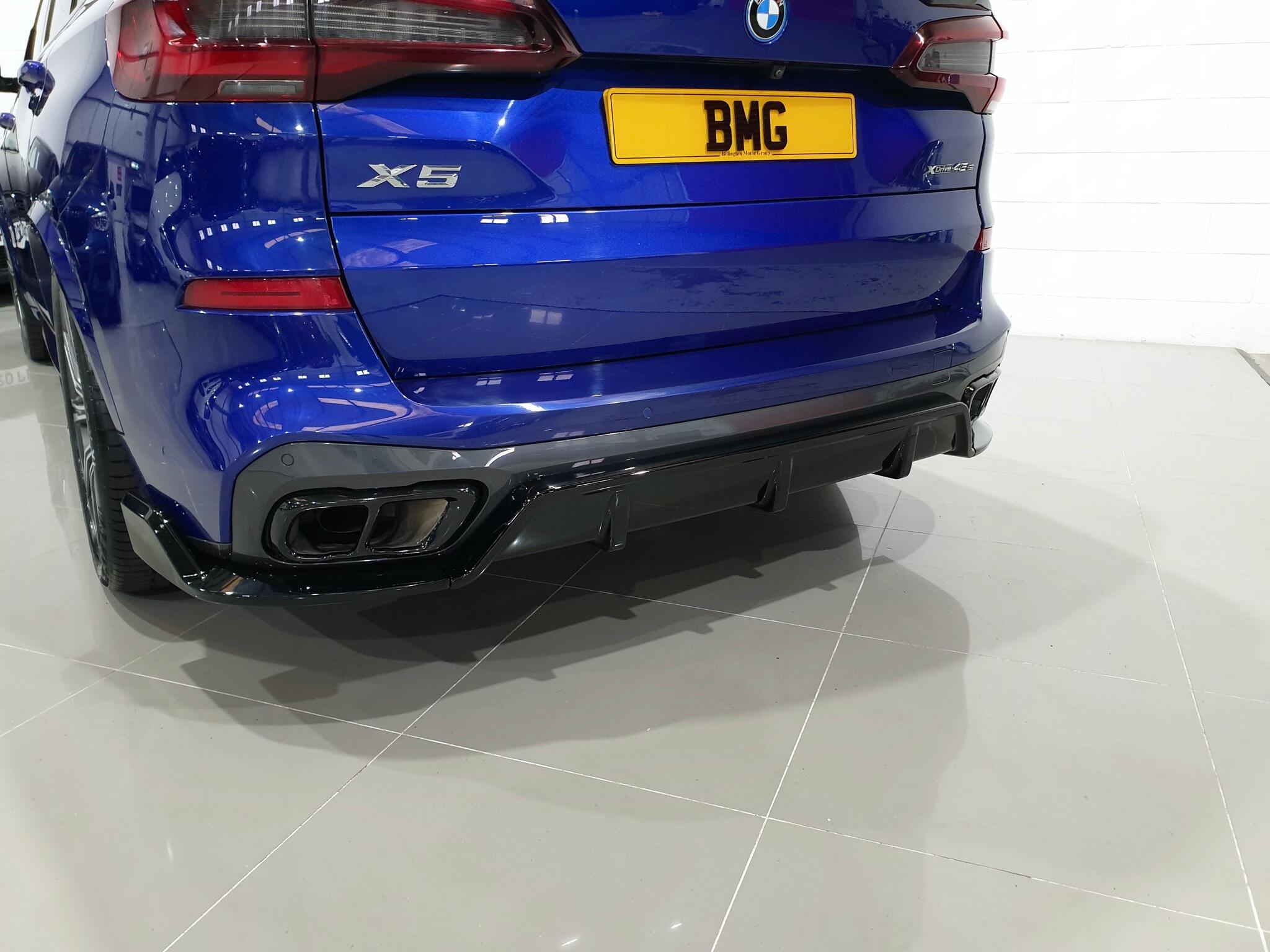 BMW X5 view 29