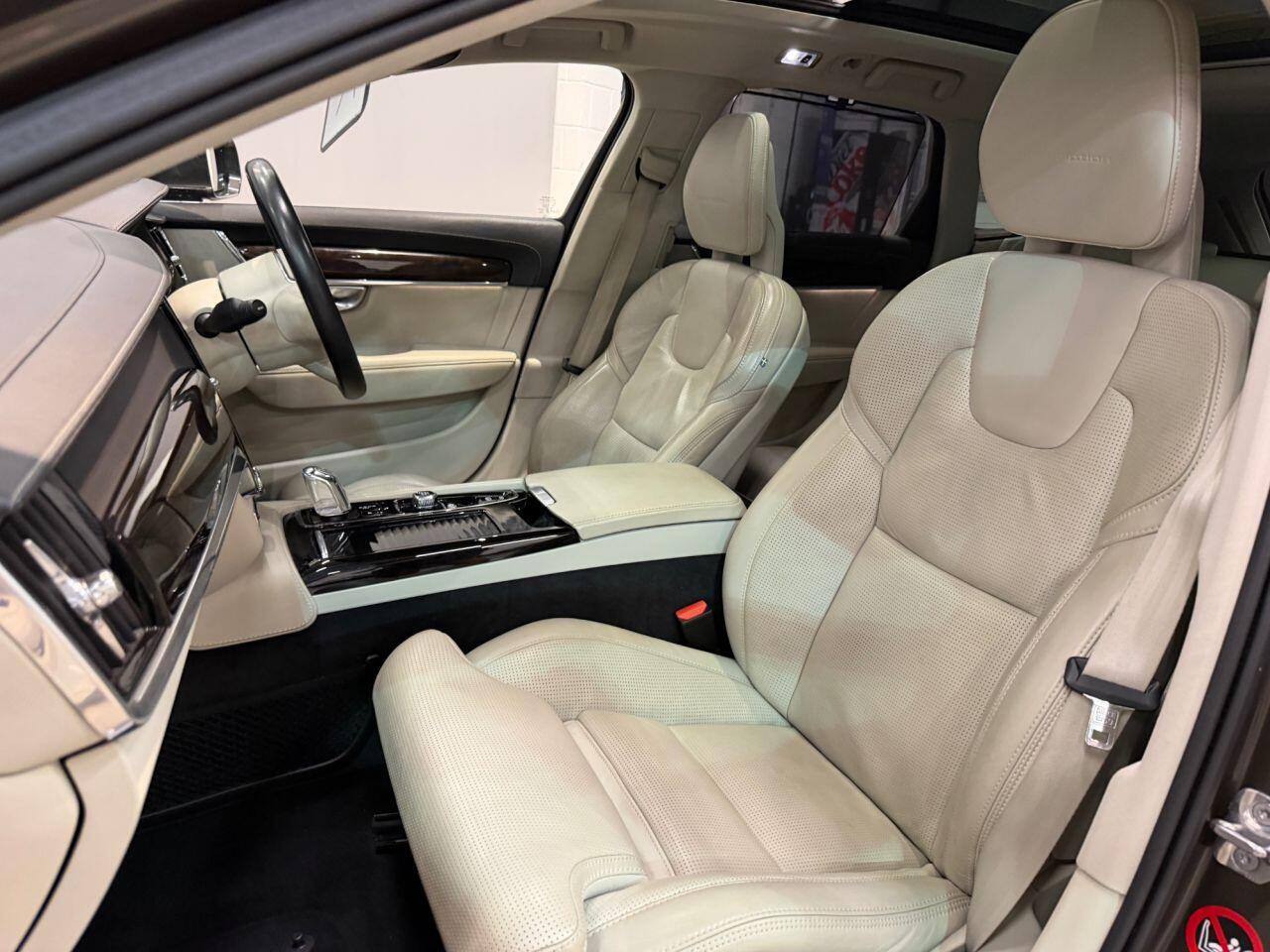 Volvo V90 view 40