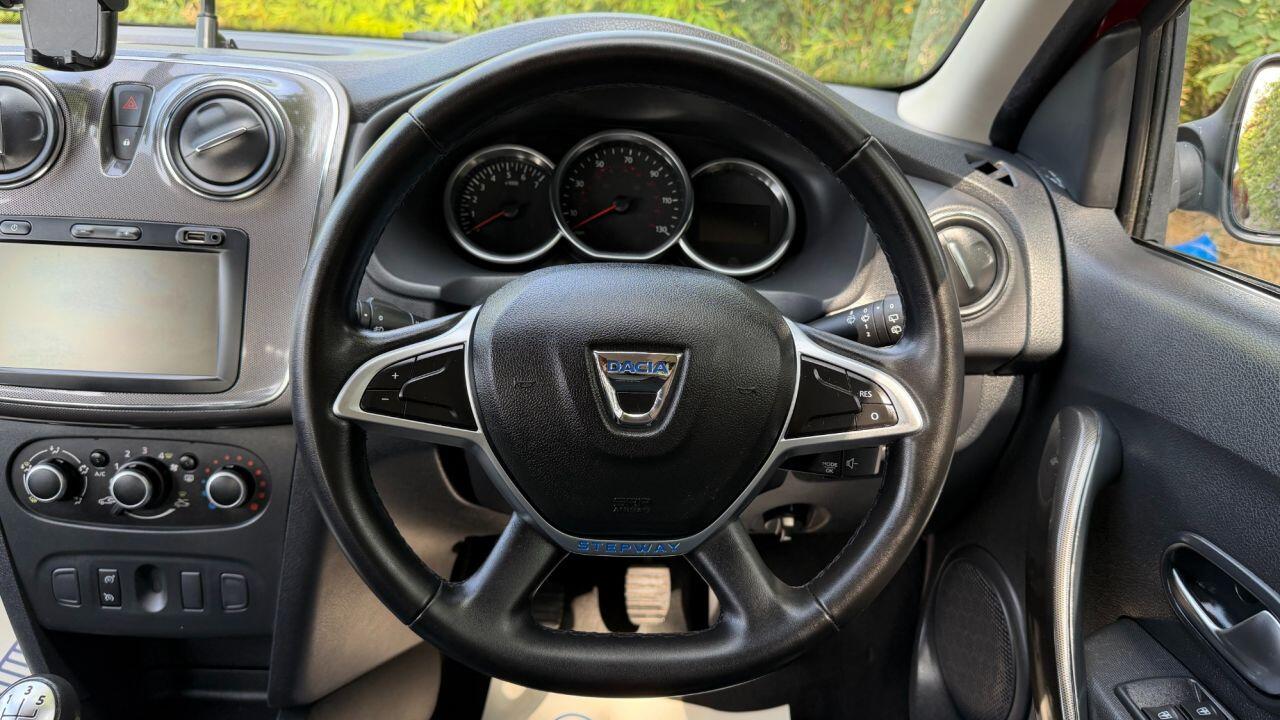 Dacia Sandero Stepway view 21
