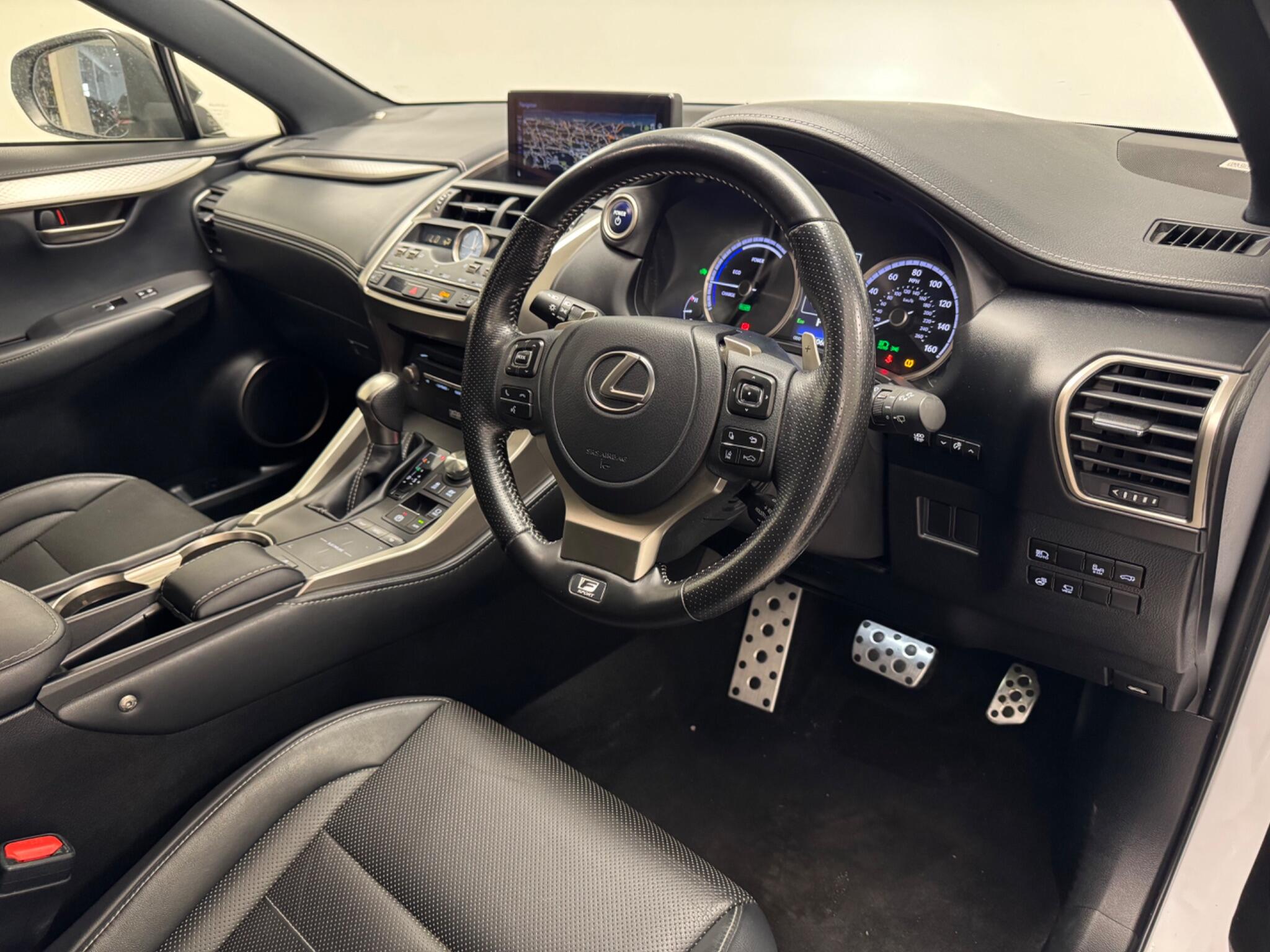 Lexus NX view 7