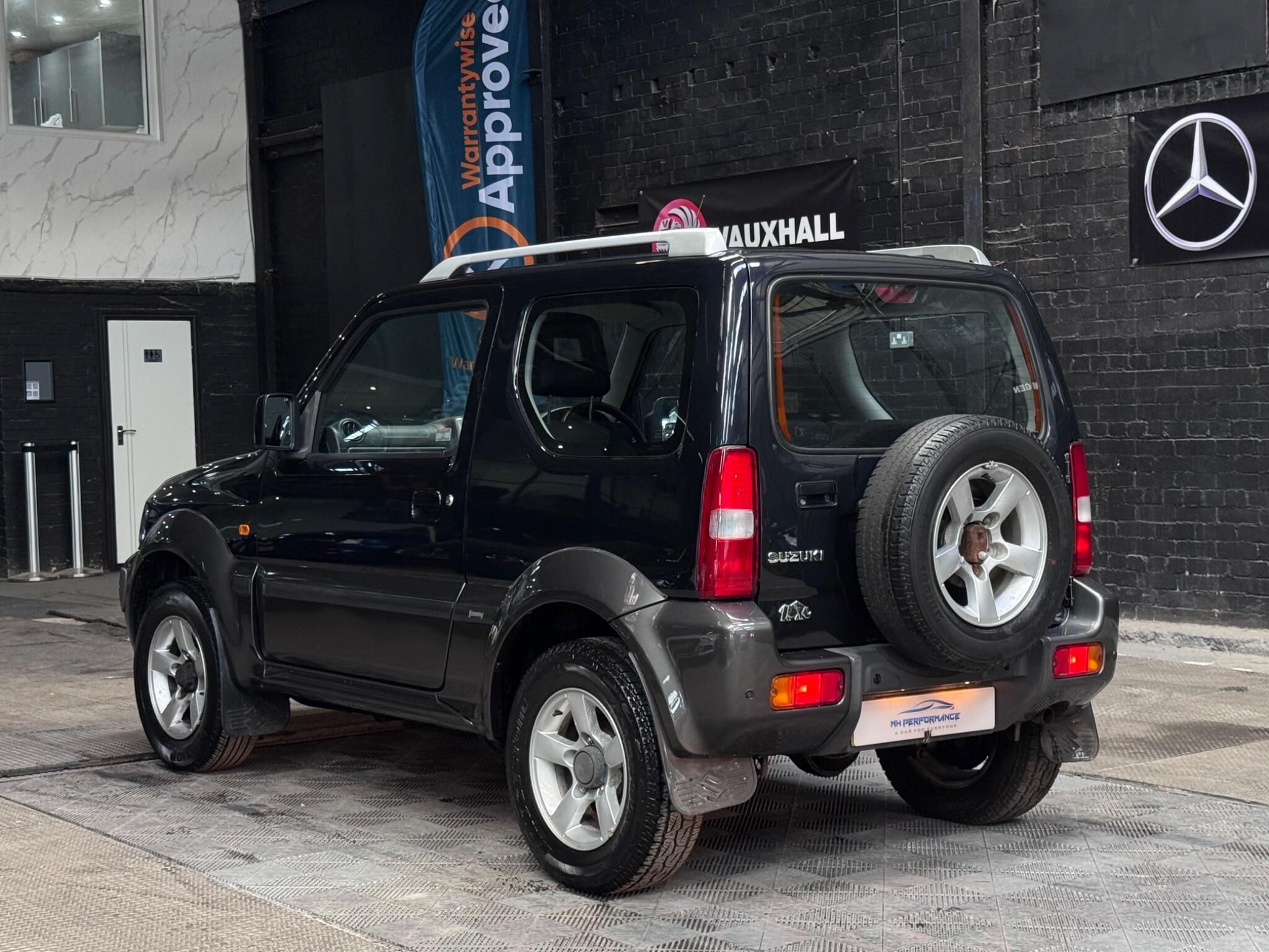 Suzuki Jimny view 50