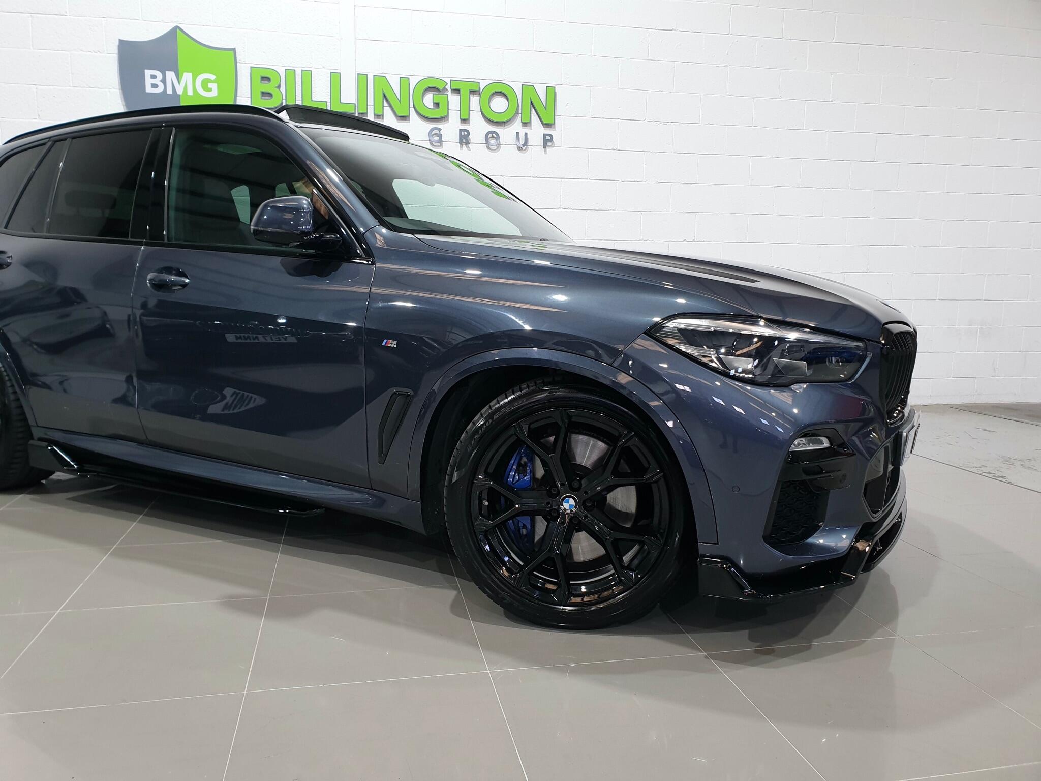 BMW X5 view 12