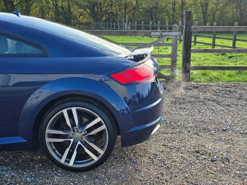 2015 Audi TT image 7