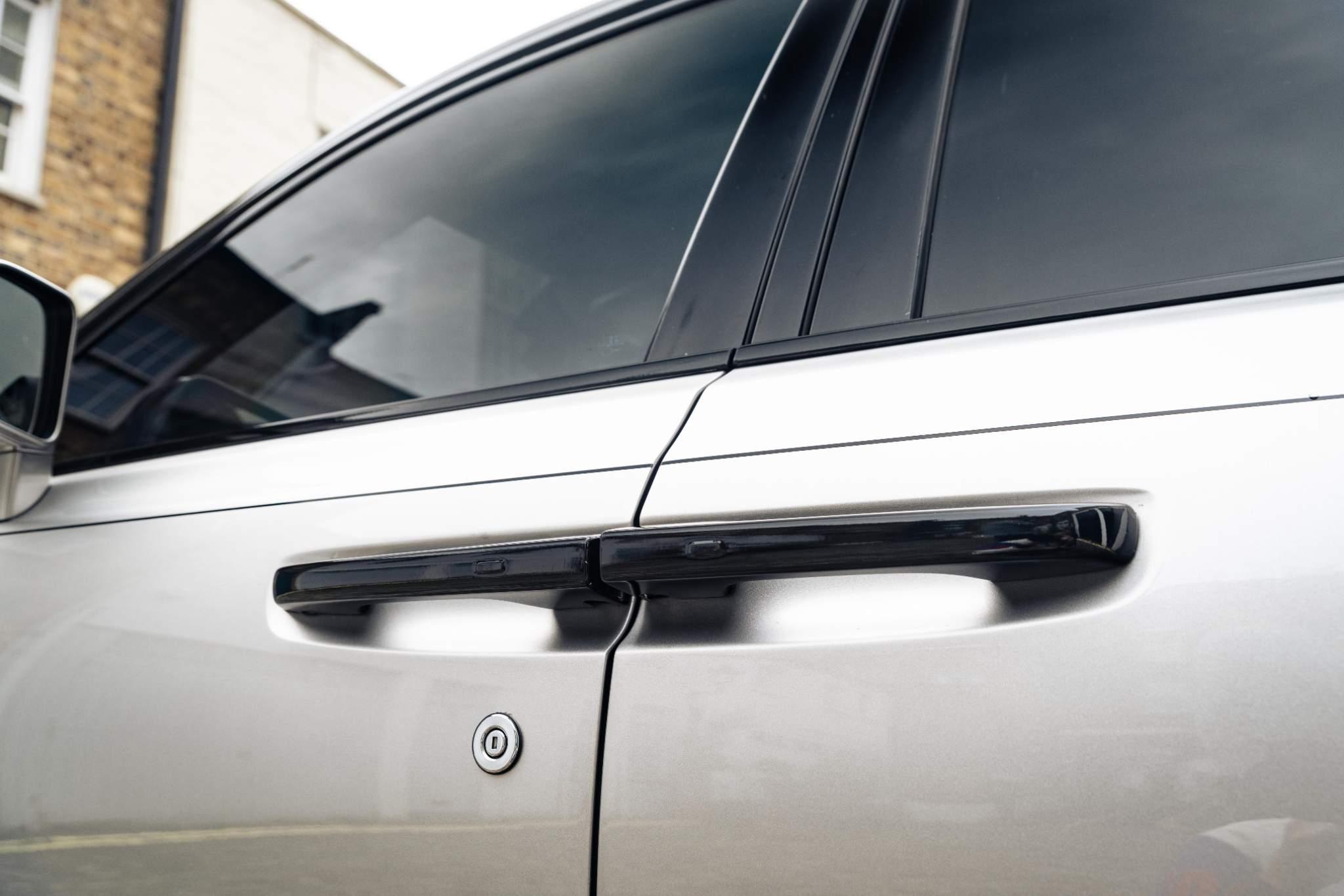 Rolls-Royce Phantom view 39