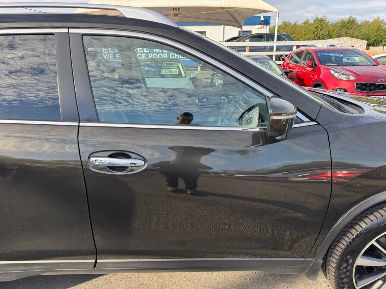 Nissan X-Trail view 28